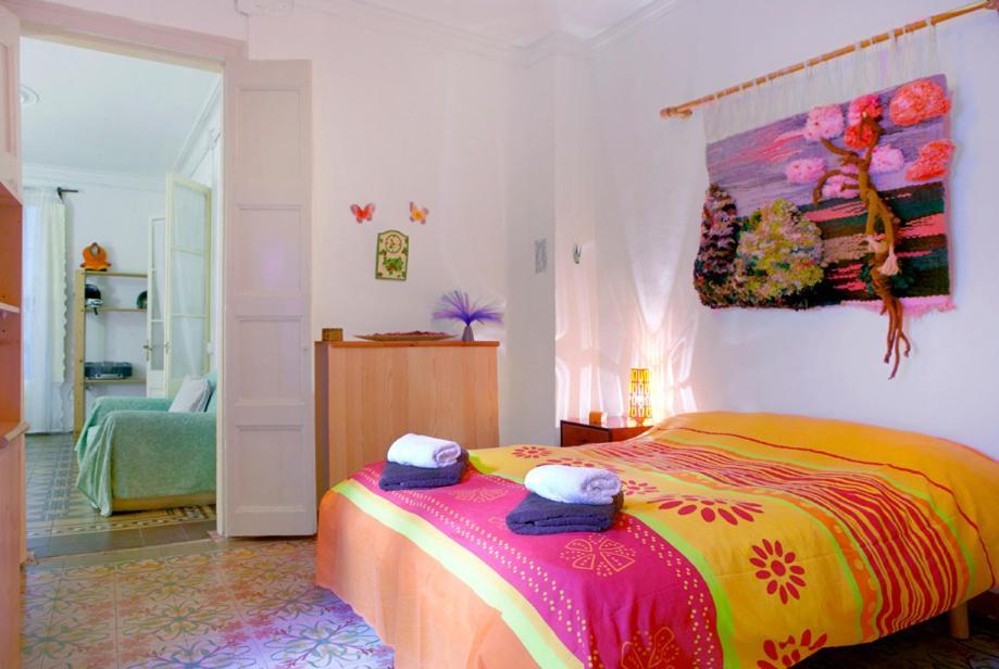 Habitacion En Piso Compartido Barcelona Exterior photo